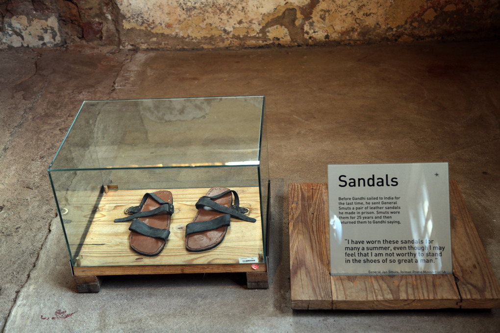 Gandhi-exhibtion-shoes